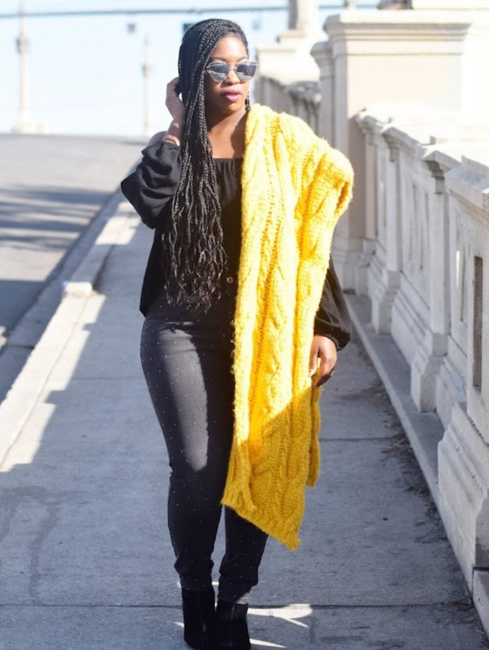 ZARA Oversized Chunky Cable Knit Blanket Scarf